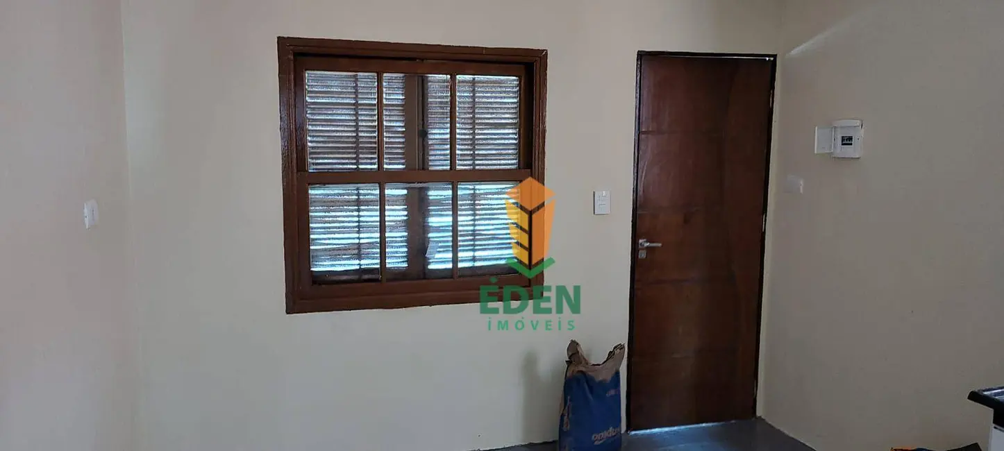 Foto 4 de Casa com 5 quartos à venda, 160m2 em Jardim Leocádia, Sorocaba - SP