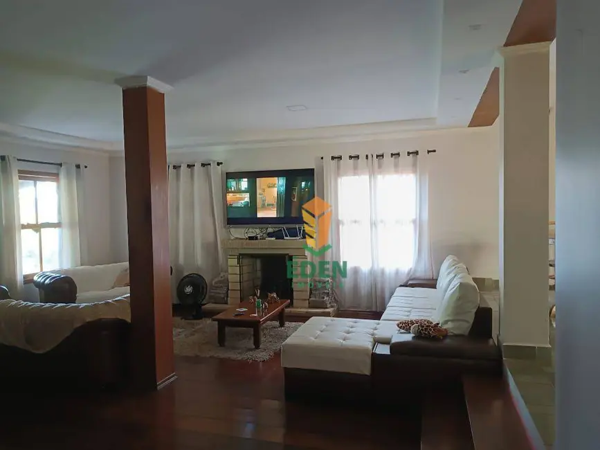 Foto 4 de Casa de Condomínio com 2 quartos à venda, 1130m2 em Centro, Amparo - SP