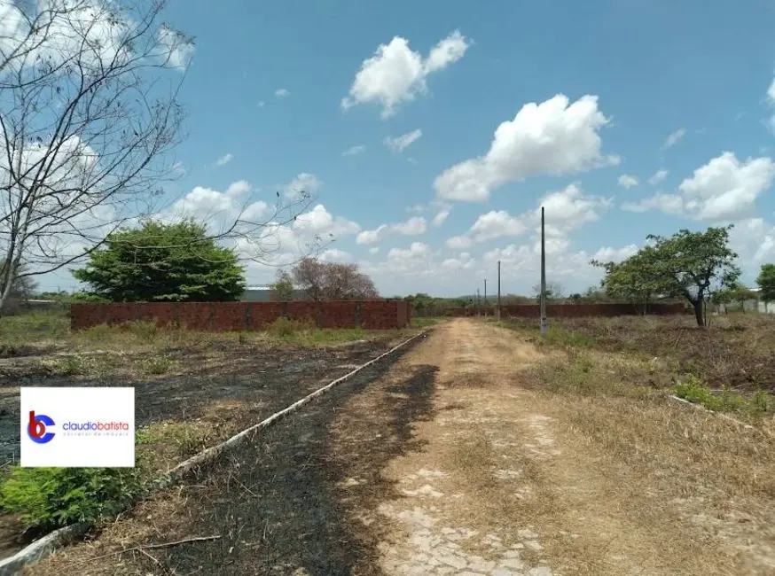Foto 4 de Terreno / Lote à venda, 375m2 em Eusebio - CE