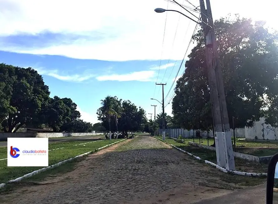 Foto 3 de Terreno / Lote à venda, 375m2 em Eusebio - CE