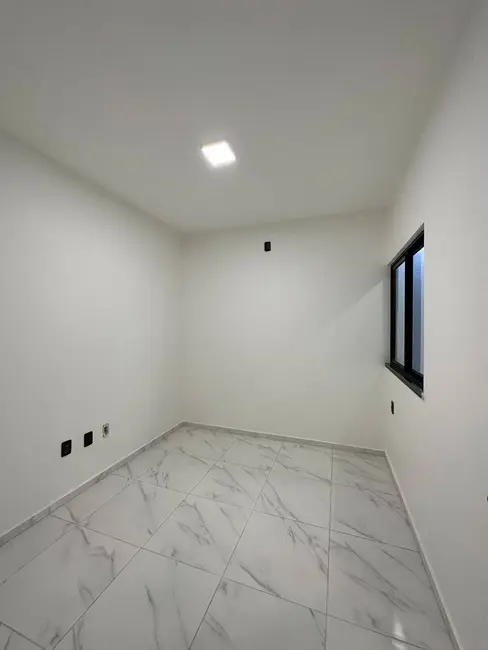 Casa com 3 quartos à venda, 90m2 em Itaitinga - CE - imagem 8 Foto 8 de Casa com 3 quartos à venda, 90m2 em Itaitinga - CE