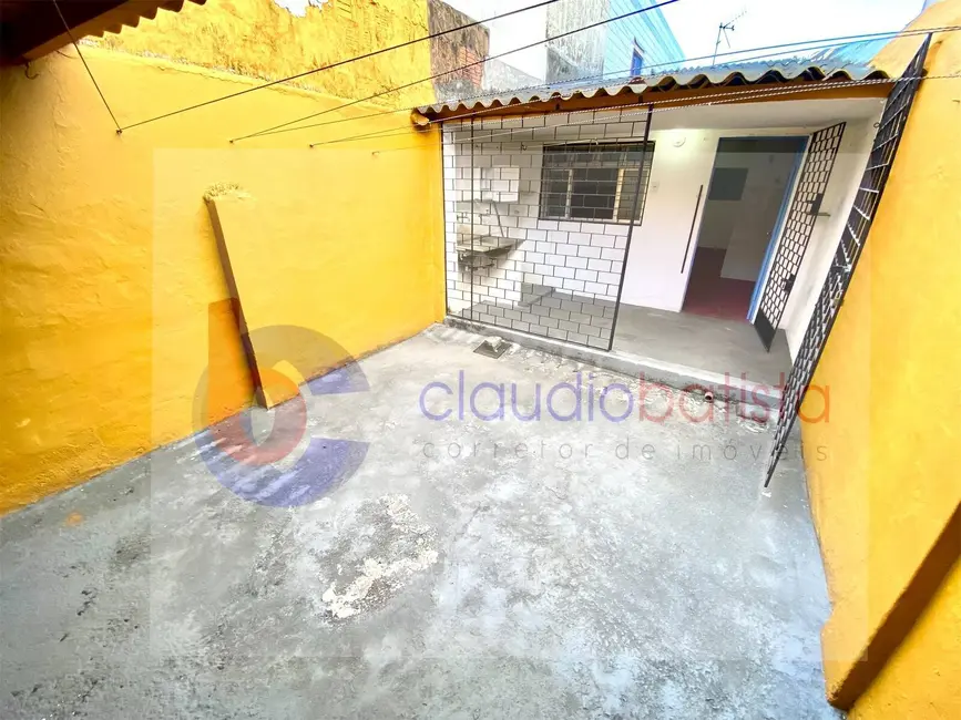 Casa com 2 quartos à venda, 100m2 em Centro, Fortaleza - CE - imagem 5 Foto 5 de Casa com 2 quartos à venda, 100m2 em Centro, Fortaleza - CE