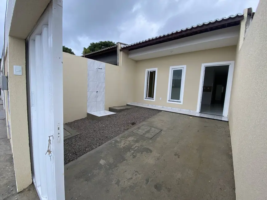 Casa com 3 quartos à venda, 90m2 em Itaitinga - CE - imagem 3 Foto 3 de Casa com 3 quartos à venda, 90m2 em Itaitinga - CE
