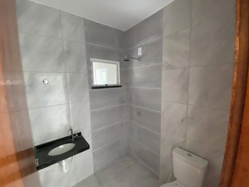 Foto 6 de Casa com 2 quartos à venda, 87m2 em Itaitinga - CE