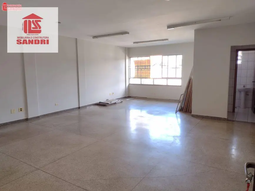 Sala Comercial para alugar, 47m2 em Zona 04, Maringa - PR - imagem 4 Foto 4 de Sala Comercial para alugar, 47m2 em Zona 04, Maringa - PR