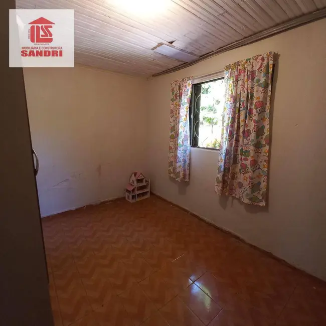 Casa com 3 quartos à venda, 300m2 em Conjunto Habitacional Requião, Maringa - PR - imagem 9 Foto 9 de Casa com 3 quartos à venda, 300m2 em Conjunto Habitacional Requião, Maringa - PR