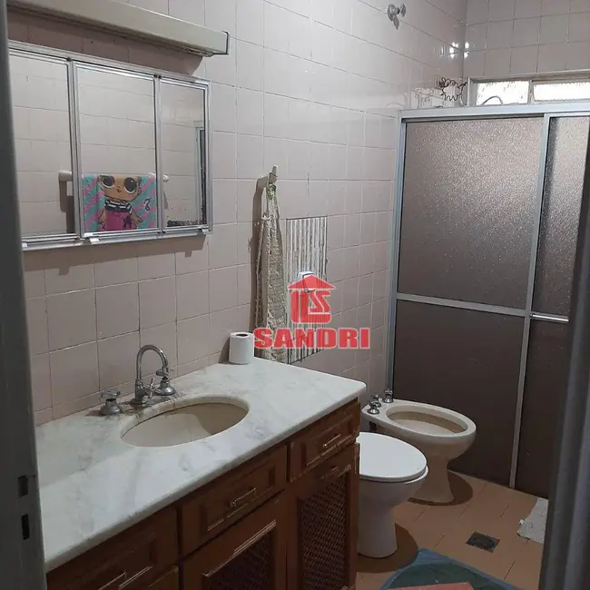 Casa com 5 quartos à venda, 435m2 em Maringa - PR - imagem 6 Foto 6 de Casa com 5 quartos à venda, 435m2 em Maringa - PR