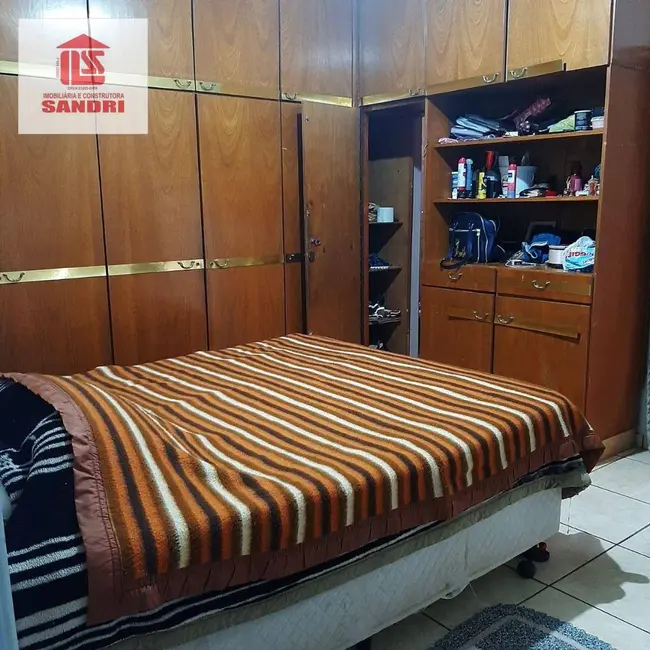 Casa com 5 quartos à venda, 435m2 em Maringa - PR - imagem 7 Foto 7 de Casa com 5 quartos à venda, 435m2 em Maringa - PR