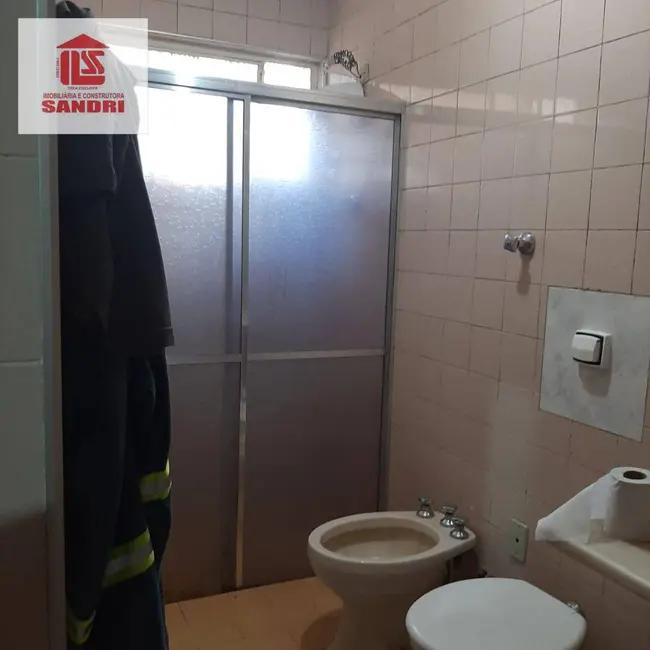 Casa com 5 quartos à venda, 435m2 em Maringa - PR - imagem 8 Foto 8 de Casa com 5 quartos à venda, 435m2 em Maringa - PR