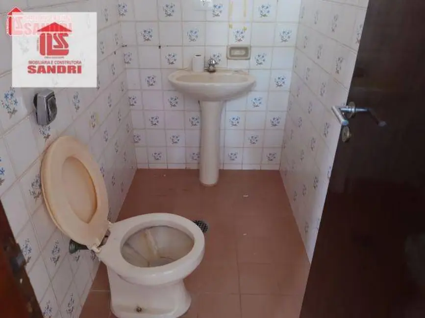 Sobrado com 3 quartos à venda e para alugar, 264m2 em Zona 02, Maringa - PR - imagem 7 Foto 7 de Sobrado com 3 quartos à venda e para alugar, 264m2 em Zona 02, Maringa - PR