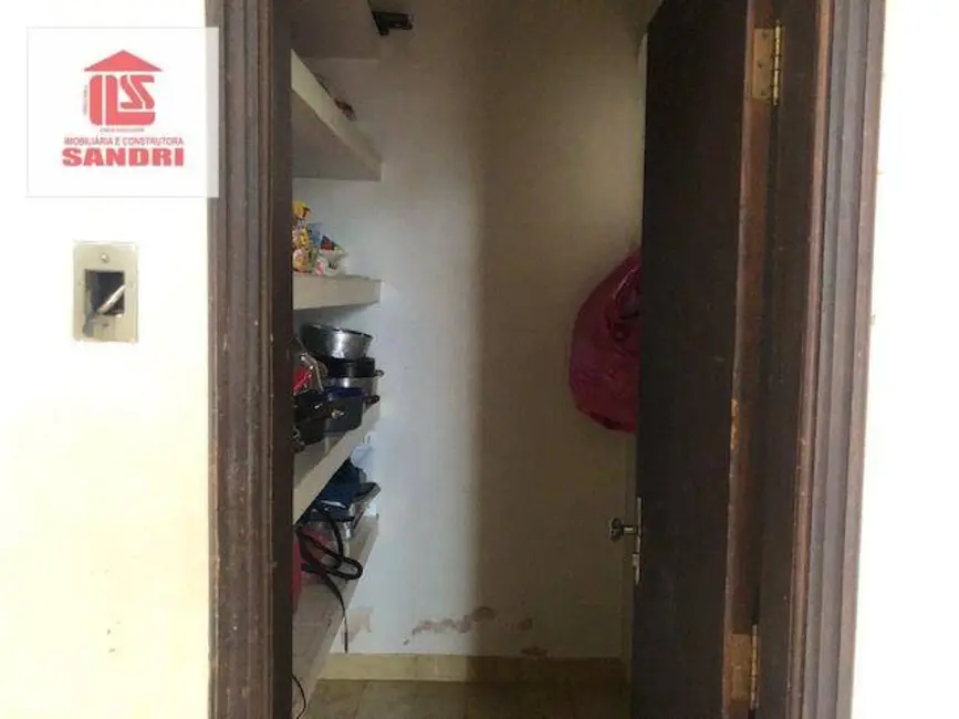 Casa com 3 quartos à venda, 598m2 em Zona 02, Maringa - PR - imagem 9 Foto 9 de Casa com 3 quartos à venda, 598m2 em Zona 02, Maringa - PR