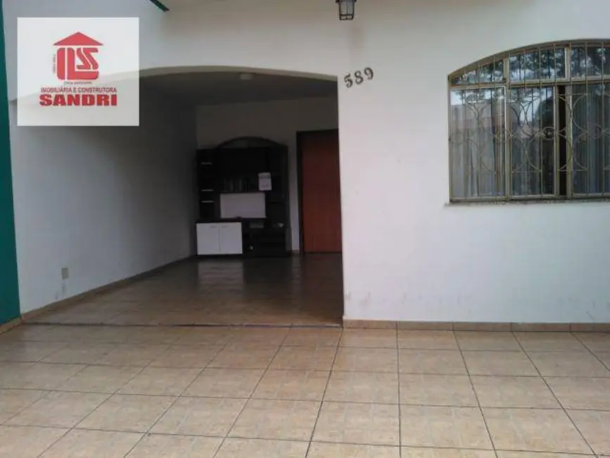 Sobrado com 2 quartos à venda, 111m2 em Jardim Maravilha, Maringa - PR - imagem 3 Foto 3 de Sobrado com 2 quartos à venda, 111m2 em Jardim Maravilha, Maringa - PR