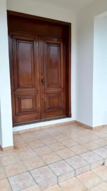 Casa com 6 quartos à venda, 607m2 em Zona 02, Maringa - PR - imagem 5 Foto 5 de Casa com 6 quartos à venda, 607m2 em Zona 02, Maringa - PR