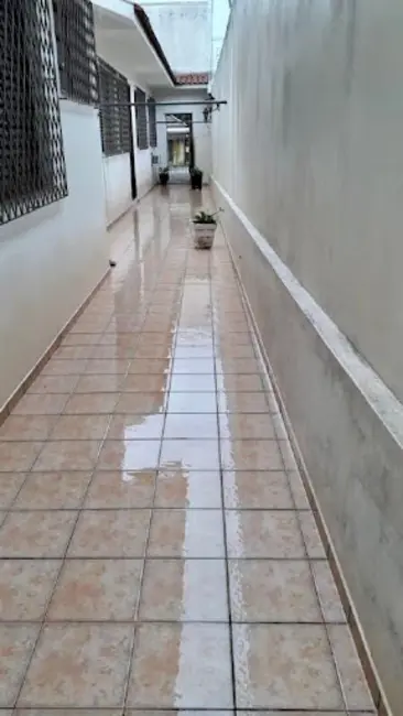 Casa com 6 quartos à venda, 607m2 em Zona 02, Maringa - PR - imagem 3 Foto 3 de Casa com 6 quartos à venda, 607m2 em Zona 02, Maringa - PR