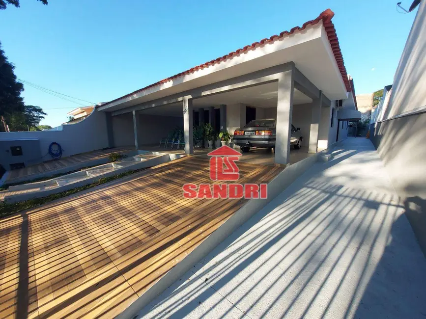Foto 3 de Casa com 4 quartos à venda, 513m2 em Vila Esperança, Maringa - PR