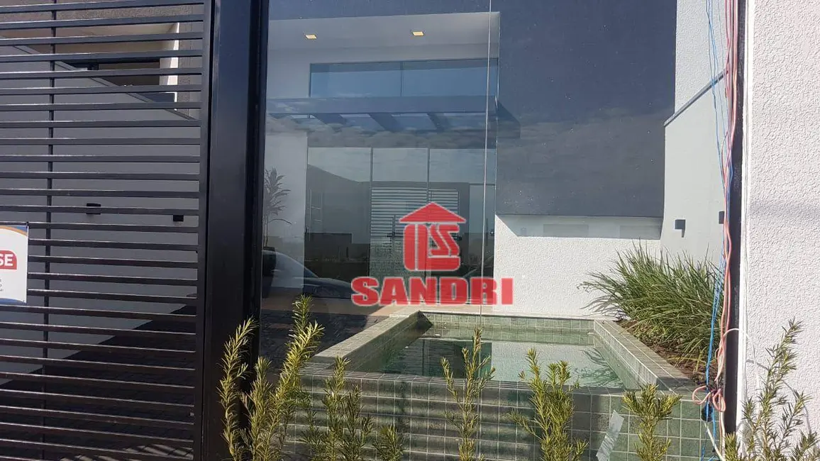 Casa com 3 quartos à venda, 150m2 em Porto Rico - PR - imagem 2 Foto 2 de Casa com 3 quartos à venda, 150m2 em Porto Rico - PR