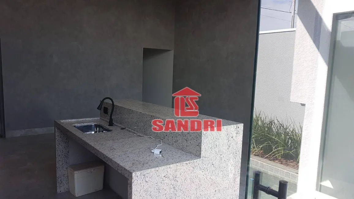 Casa com 3 quartos à venda, 150m2 em Porto Rico - PR - imagem 6 Foto 6 de Casa com 3 quartos à venda, 150m2 em Porto Rico - PR