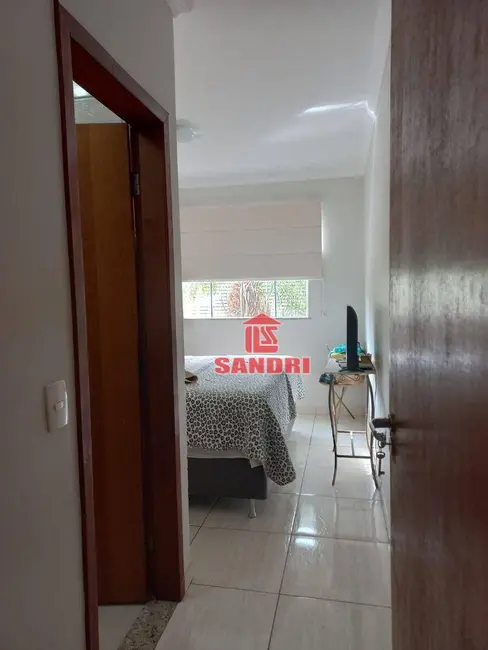 Foto 8 de Casa com 3 quartos à venda, 150m2 em Jardim Monte Rei, Maringa - PR