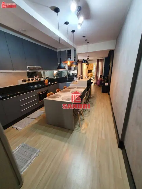 Foto 3 de Casa com 3 quartos à venda, 315m2 em Parque Hortência, Maringa - PR