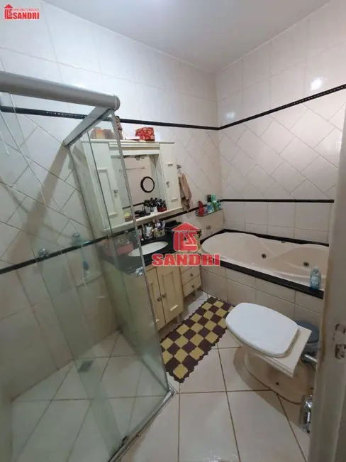 Foto 7 de Casa com 3 quartos à venda, 315m2 em Parque Hortência, Maringa - PR