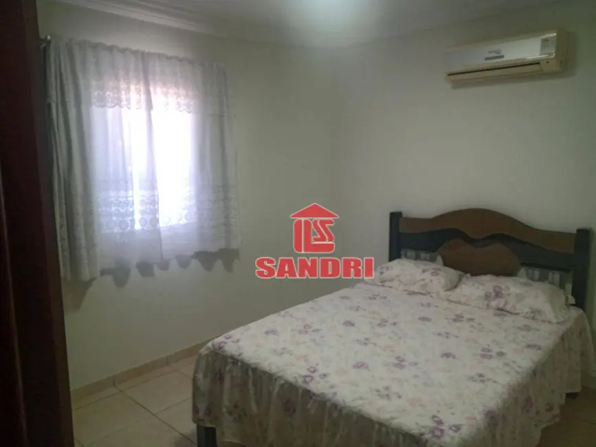 Sobrado com 6 quartos à venda, 437m2 em Centro, Porto Rico - PR - imagem 6 Foto 6 de Sobrado com 6 quartos à venda, 437m2 em Centro, Porto Rico - PR