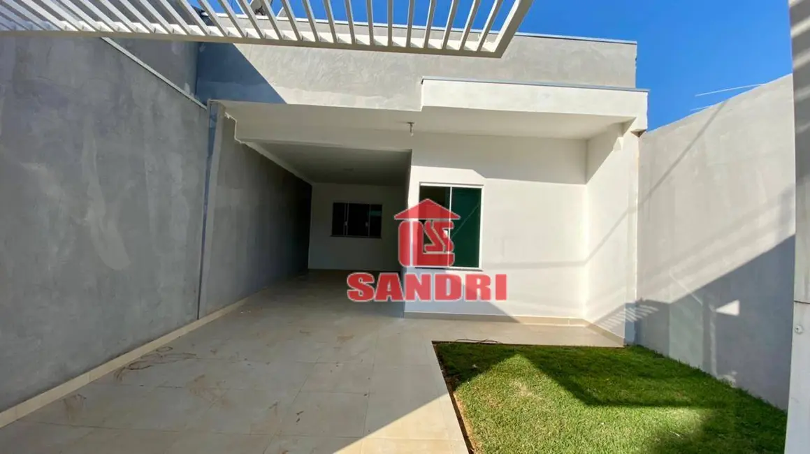 Foto 1 de Casa com 3 quartos à venda, 156m2 em Jardim Santa Rosa, Maringa - PR