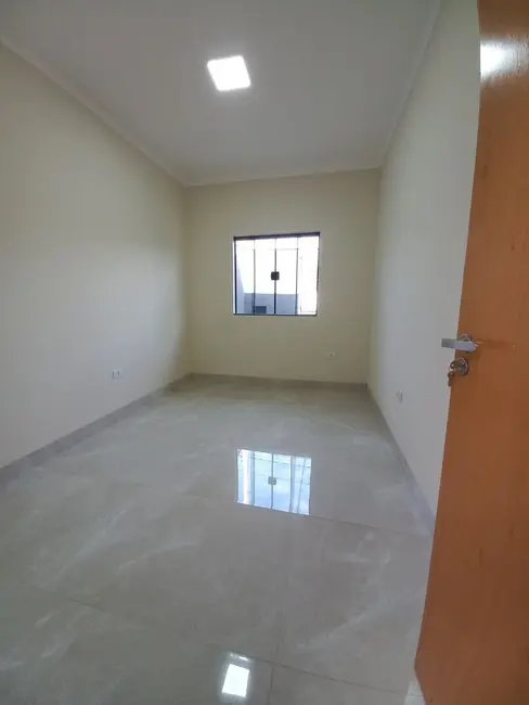 Foto 9 de Casa com 3 quartos à venda, 210m2 em Jardim Monte Rei, Maringa - PR