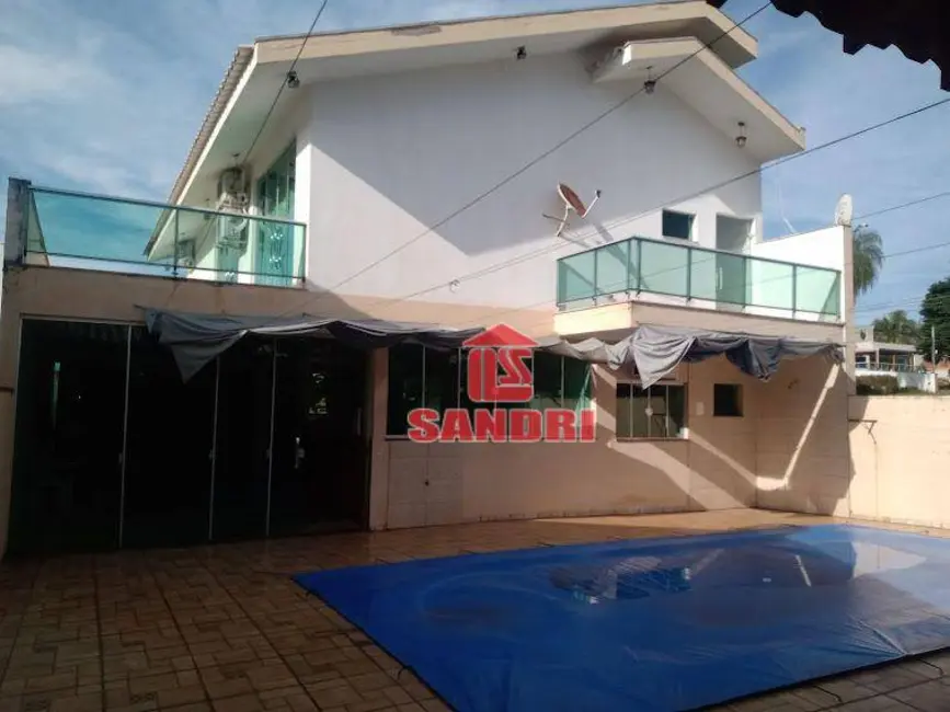 Sobrado com 3 quartos à venda, 360m2 em Centro, Porto Rico - PR - imagem 3 Foto 3 de Sobrado com 3 quartos à venda, 360m2 em Centro, Porto Rico - PR