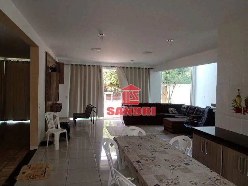 Sobrado com 3 quartos à venda, 360m2 em Centro, Porto Rico - PR - imagem 8 Foto 8 de Sobrado com 3 quartos à venda, 360m2 em Centro, Porto Rico - PR