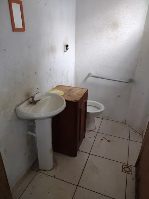Sala Comercial para alugar, 50m2 em Jardim São Silvestre, Maringa - PR - imagem 8 Foto 8 de Sala Comercial para alugar, 50m2 em Jardim São Silvestre, Maringa - PR