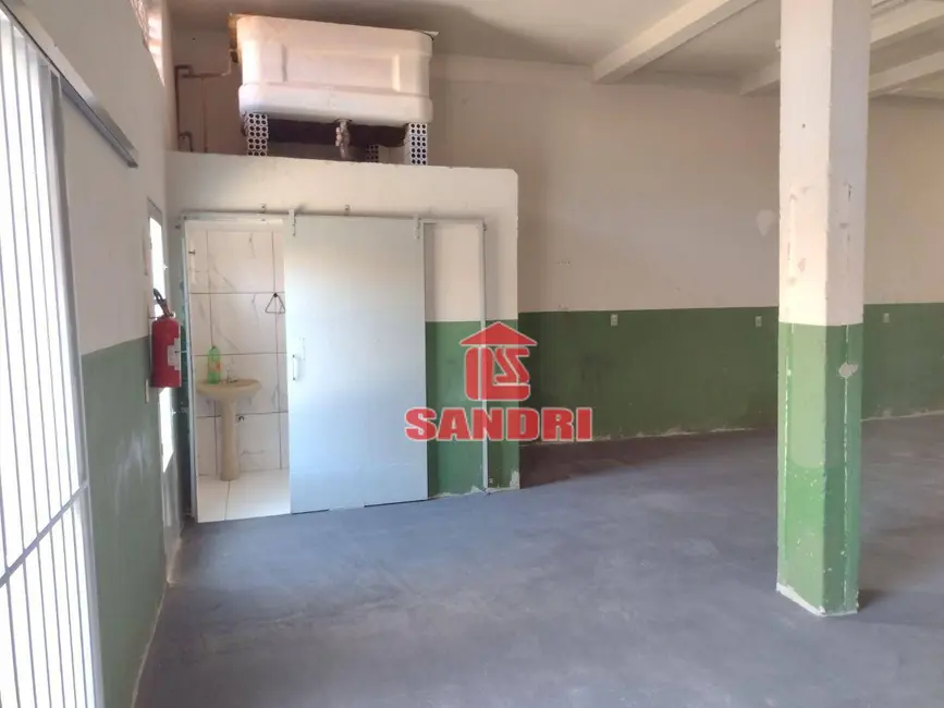Armazém / Galpão para alugar, 450m2 em Jardim Real, Maringa - PR - imagem 4 Foto 4 de Armazém / Galpão para alugar, 450m2 em Jardim Real, Maringa - PR
