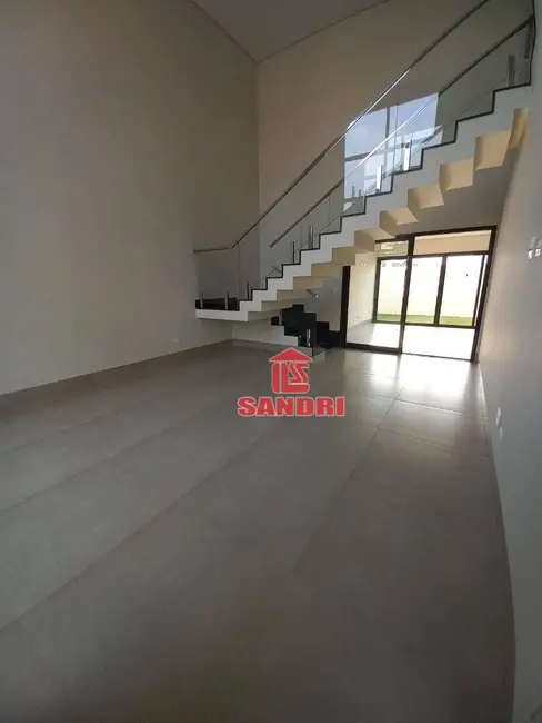 Sobrado com 3 quartos à venda, 210m2 em Jardim Cidade Monções, Maringa - PR - imagem 4 Foto 4 de Sobrado com 3 quartos à venda, 210m2 em Jardim Cidade Monções, Maringa - PR
