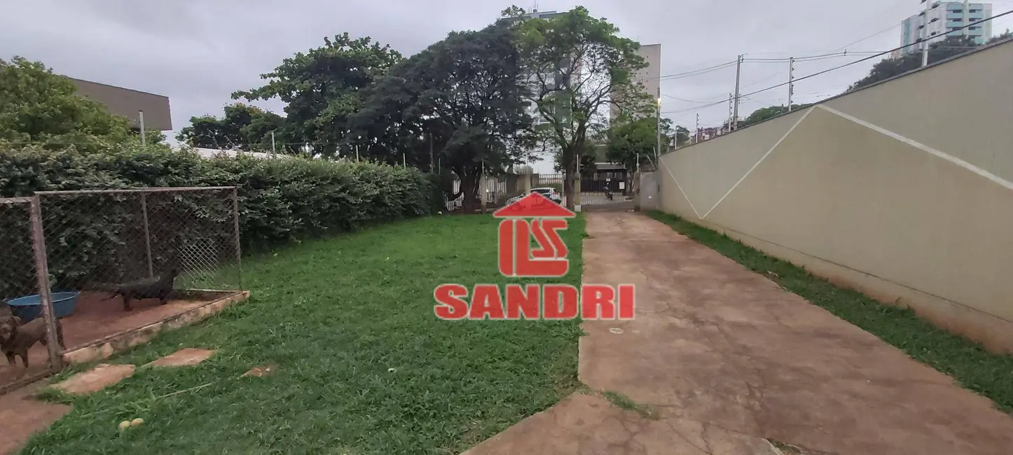 Casa com 2 quartos à venda, 420m2 em Jardim Aclimação, Maringa - PR - imagem 3 Foto 3 de Casa com 2 quartos à venda, 420m2 em Jardim Aclimação, Maringa - PR