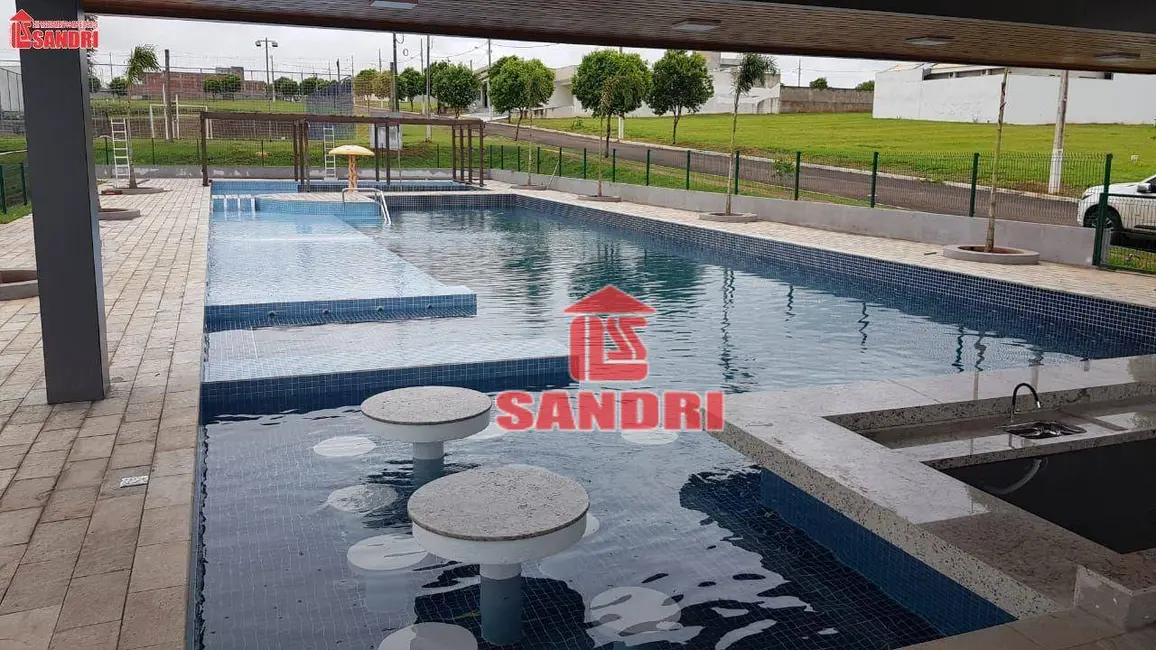 Foto 1 de Terreno / Lote à venda, 450m2 em Porto Rico - PR