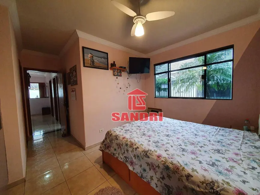 Foto 10 de Casa à venda, 216m2 em Jardim Paris III, Maringa - PR