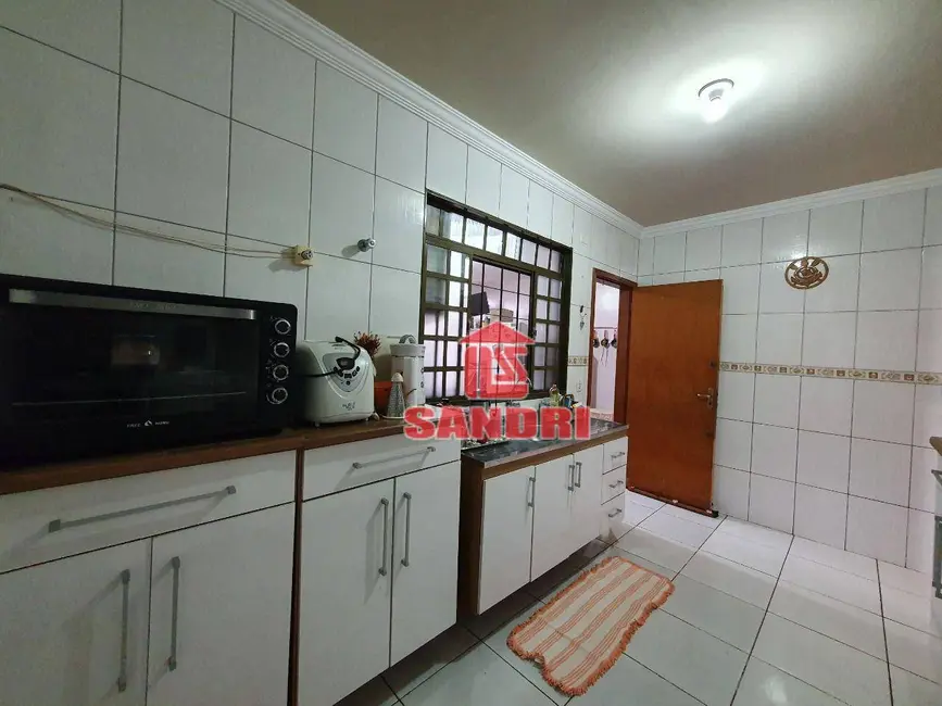 Foto 6 de Casa à venda, 216m2 em Jardim Paris III, Maringa - PR