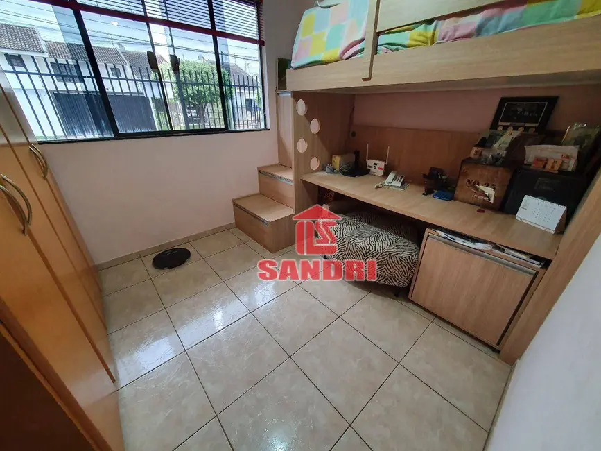 Foto 9 de Casa à venda, 216m2 em Jardim Paris III, Maringa - PR