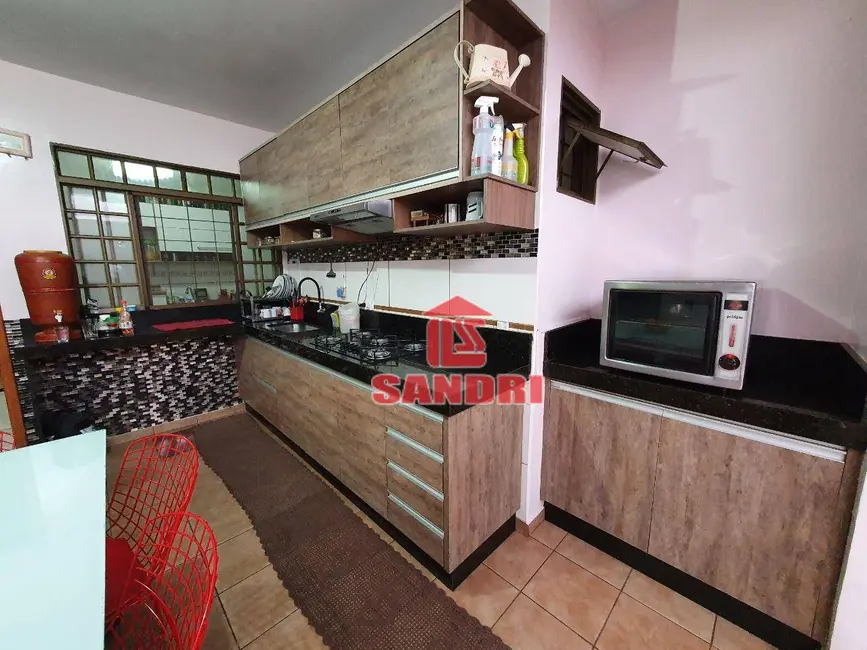 Foto 7 de Casa à venda, 216m2 em Jardim Paris III, Maringa - PR