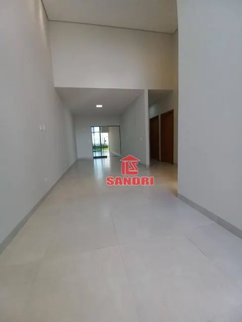 Casa com 3 quartos à venda, 229m2 em Jardim Espanha, Maringa - PR - imagem 3 Foto 3 de Casa com 3 quartos à venda, 229m2 em Jardim Espanha, Maringa - PR
