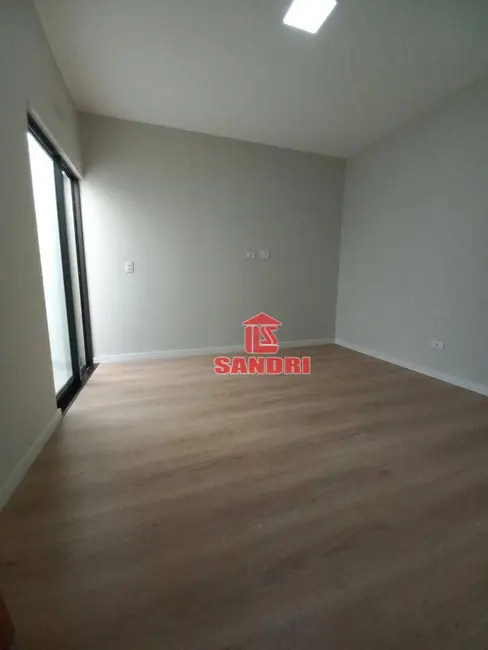 Casa com 3 quartos à venda, 229m2 em Jardim Espanha, Maringa - PR - imagem 9 Foto 9 de Casa com 3 quartos à venda, 229m2 em Jardim Espanha, Maringa - PR