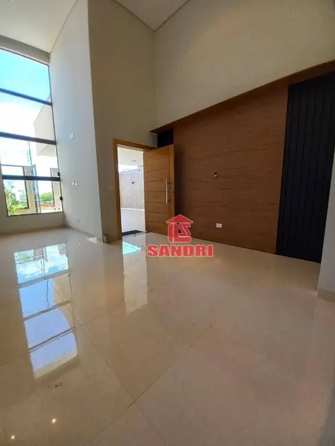 Casa com 3 quartos à venda, 229m2 em Jardim Espanha, Maringa - PR - imagem 4 Foto 4 de Casa com 3 quartos à venda, 229m2 em Jardim Espanha, Maringa - PR