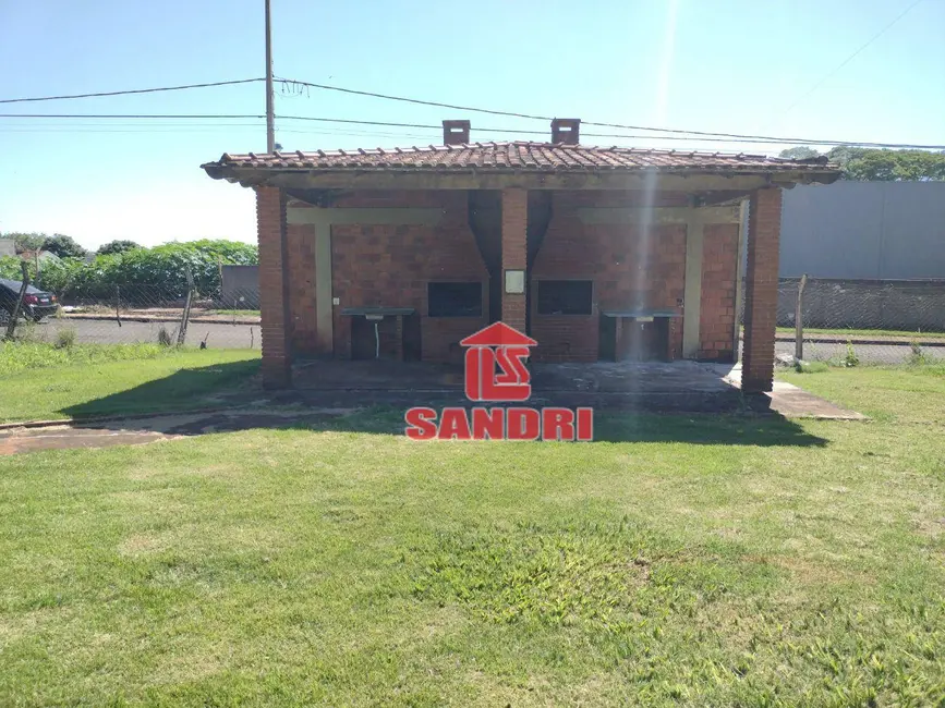 Chácara para alugar, 5900m2 em Jardim Andrade, Maringa - PR - imagem 18 Foto 18 de Chácara para alugar, 5900m2 em Jardim Andrade, Maringa - PR