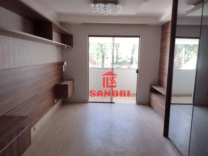 Sobrado com 3 quartos à venda, 302m2 em Jardim Iguaçu, Maringa - PR - imagem 8 Foto 8 de Sobrado com 3 quartos à venda, 302m2 em Jardim Iguaçu, Maringa - PR