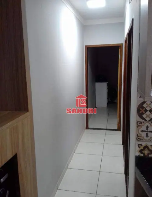 Casa com 2 quartos à venda, 126m2 em Jardim Ouro Verde III, Sarandi - PR - imagem 9 Foto 9 de Casa com 2 quartos à venda, 126m2 em Jardim Ouro Verde III, Sarandi - PR
