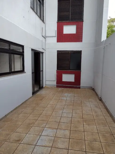 Apartamento para alugar, 129m2 em Zona 07, Maringa - PR - imagem 6 Foto 6 de Apartamento para alugar, 129m2 em Zona 07, Maringa - PR