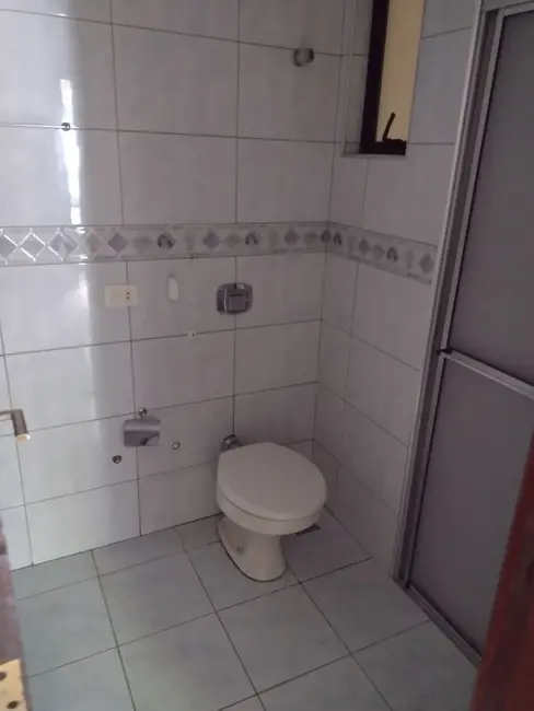 Apartamento para alugar, 129m2 em Zona 07, Maringa - PR - imagem 10 Foto 10 de Apartamento para alugar, 129m2 em Zona 07, Maringa - PR