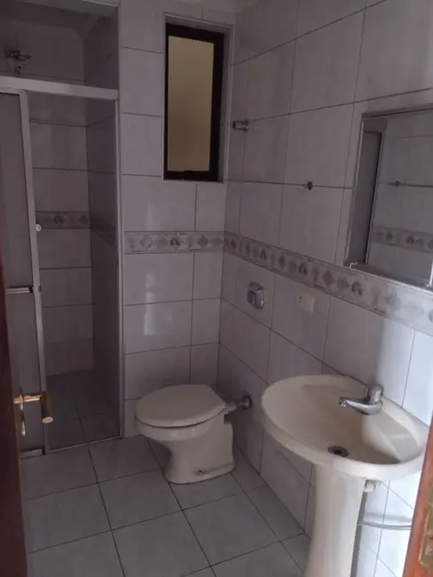 Apartamento para alugar, 129m2 em Zona 07, Maringa - PR - imagem 14 Foto 14 de Apartamento para alugar, 129m2 em Zona 07, Maringa - PR