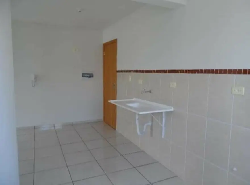 Foto 3 de Apartamento com 2 quartos à venda, 61m2 em Marialva - PR