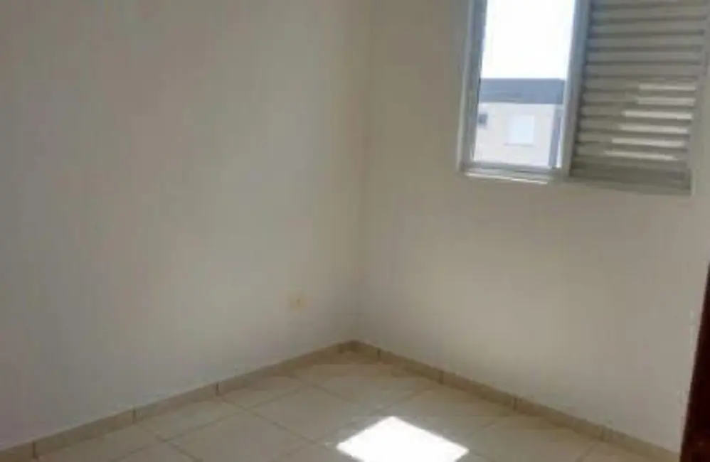Foto 7 de Apartamento com 2 quartos à venda, 61m2 em Marialva - PR