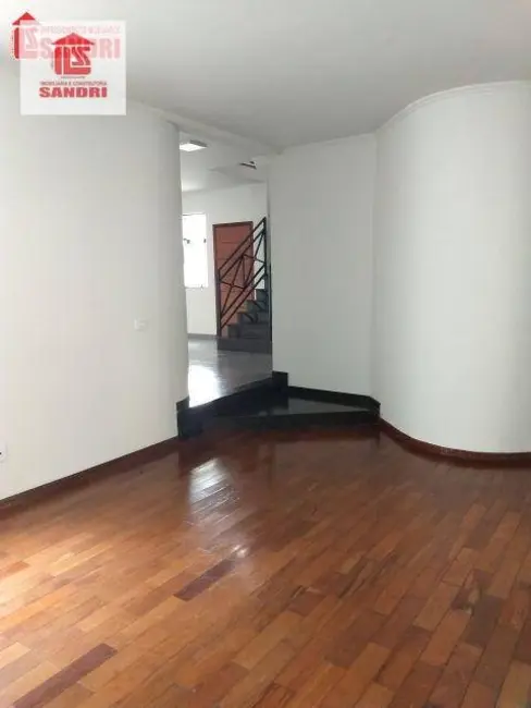 Sobrado com 4 quartos para alugar, 370m2 em Zona 07, Maringa - PR - imagem 3 Foto 3 de Sobrado com 4 quartos para alugar, 370m2 em Zona 07, Maringa - PR